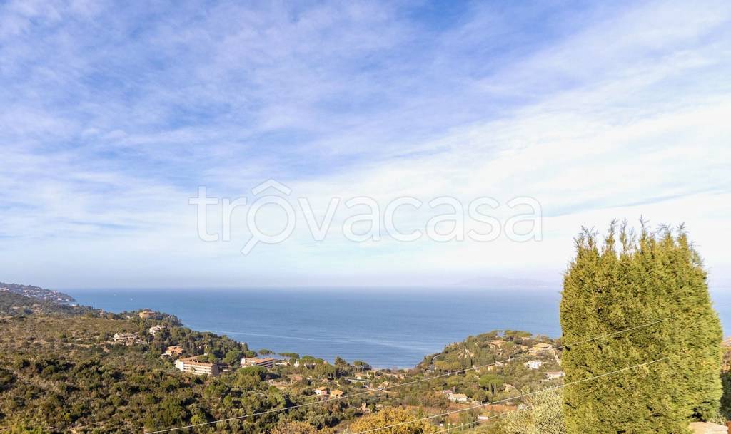 appartamento in vendita a Monte Argentario in zona Porto Santo Stefano