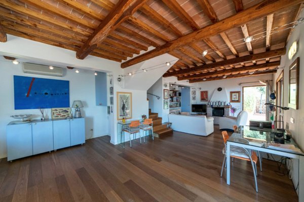 casa indipendente in vendita a Monte Argentario in zona Porto Santo Stefano