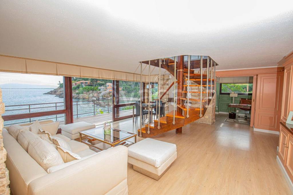 casa indipendente in vendita a Monte Argentario in zona Porto Santo Stefano