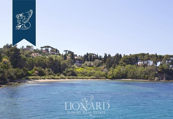 casa indipendente in vendita a Monte Argentario in zona Porto Santo Stefano