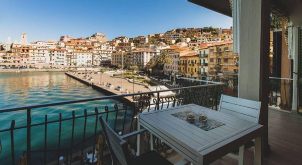 appartamento in vendita a Monte Argentario in zona Porto Santo Stefano