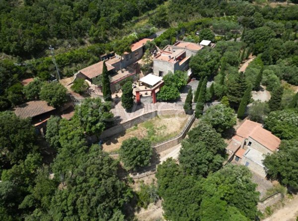 villa in vendita a Monte Argentario in zona Porto Santo Stefano