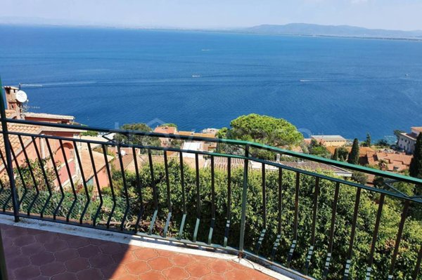 appartamento in vendita a Monte Argentario in zona Porto Santo Stefano