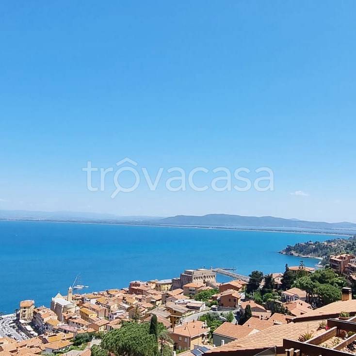 appartamento in vendita a Monte Argentario in zona Porto Santo Stefano