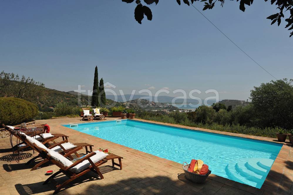 casa indipendente in vendita a Monte Argentario in zona Porto Ercole
