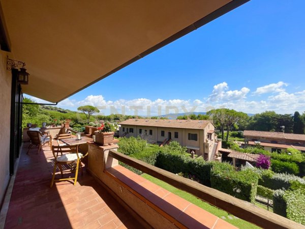 appartamento in vendita a Monte Argentario in zona Porto Ercole