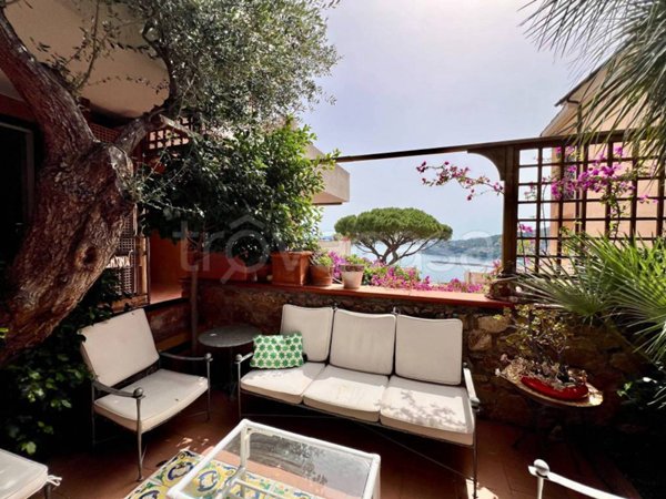 appartamento in vendita a Monte Argentario in zona Porto Santo Stefano