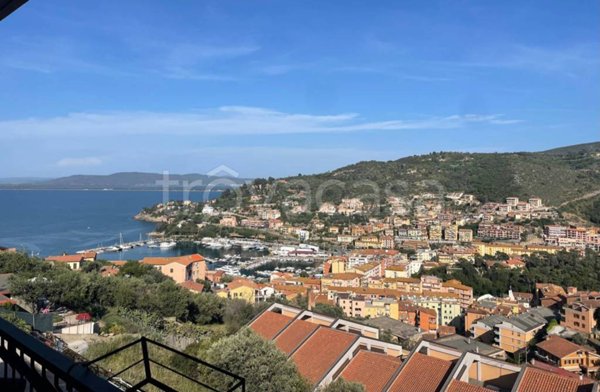 appartamento in vendita a Monte Argentario in zona Porto Santo Stefano