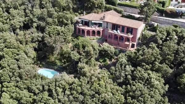 casa indipendente in vendita a Monte Argentario
