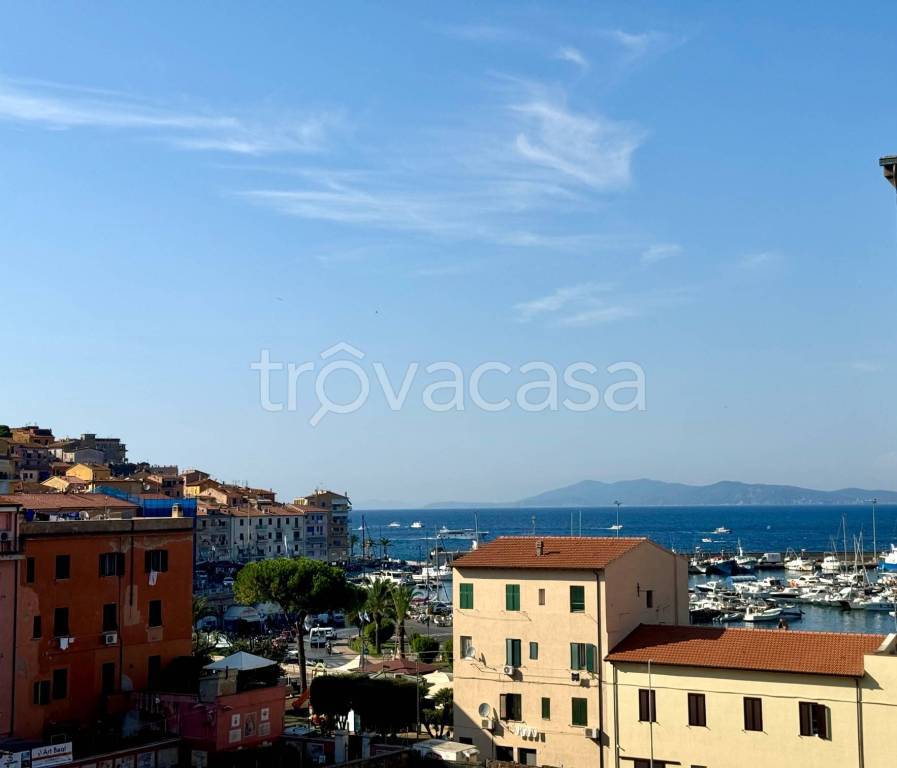 appartamento in vendita a Monte Argentario in zona Porto Santo Stefano
