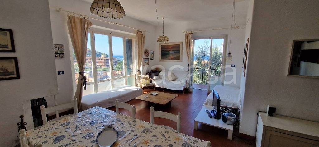 appartamento in vendita a Monte Argentario in zona Porto Santo Stefano
