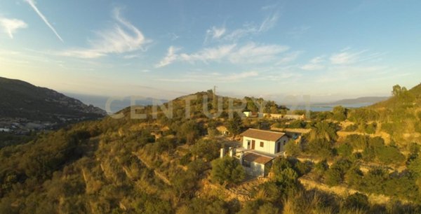 casa indipendente in vendita a Monte Argentario in zona Porto Santo Stefano