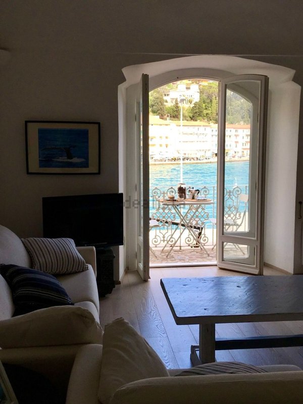 appartamento in vendita a Monte Argentario in zona Porto Santo Stefano