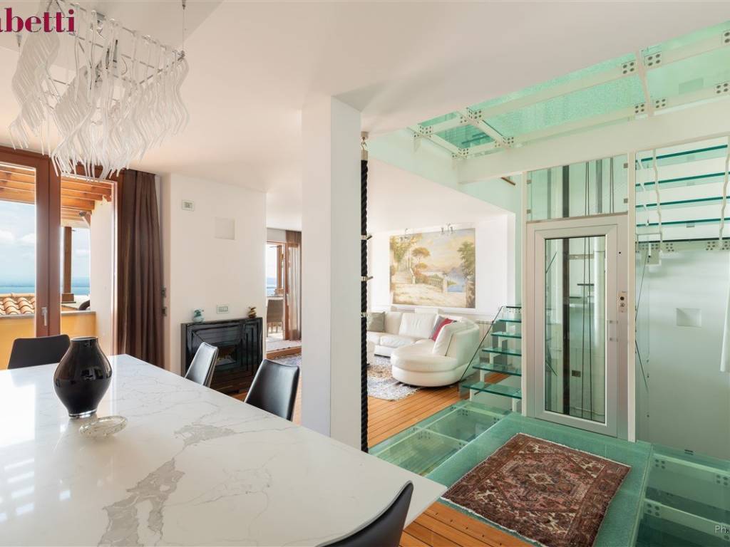 appartamento in vendita a Monte Argentario in zona Porto Santo Stefano