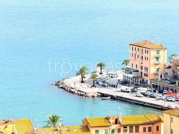 appartamento in vendita a Monte Argentario in zona Porto Santo Stefano