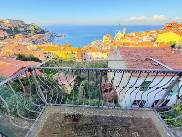 appartamento in vendita a Monte Argentario in zona Porto Santo Stefano