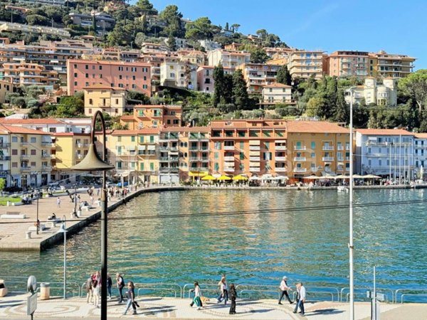 appartamento in vendita a Monte Argentario in zona Porto Santo Stefano