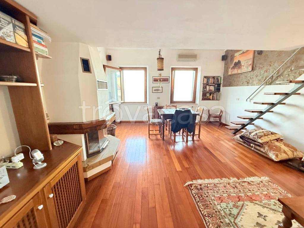 appartamento in vendita a Monte Argentario in zona Porto Santo Stefano