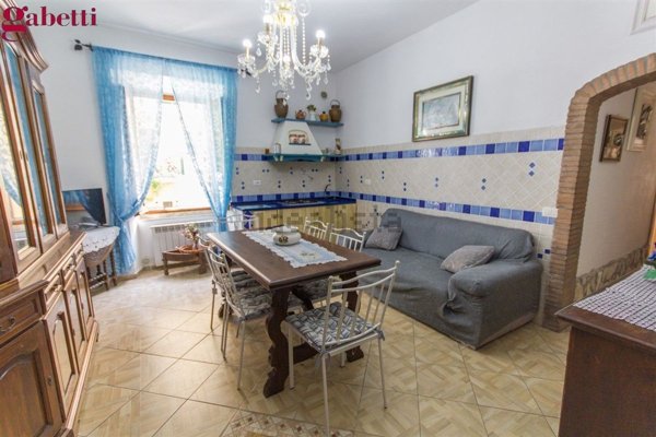 appartamento in vendita a Monte Argentario in zona Porto Santo Stefano