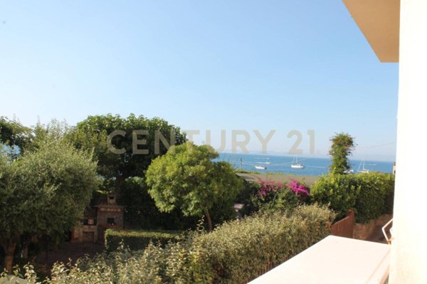 appartamento in vendita a Monte Argentario in zona Porto Santo Stefano