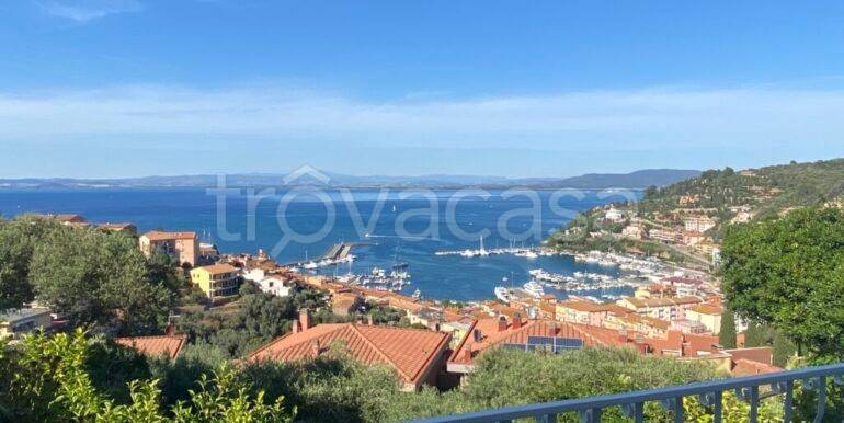 appartamento in vendita a Monte Argentario in zona Porto Santo Stefano