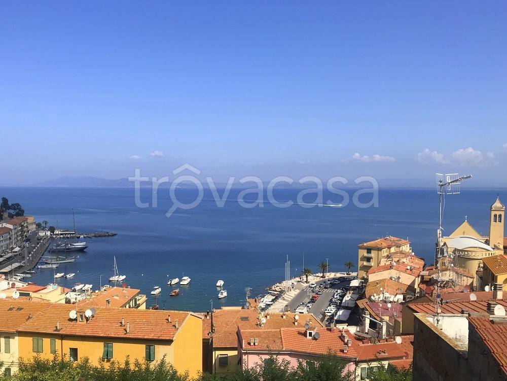 appartamento in vendita a Monte Argentario in zona Porto Santo Stefano