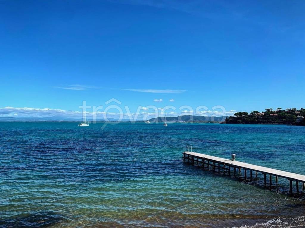 appartamento in vendita a Monte Argentario in zona Porto Santo Stefano