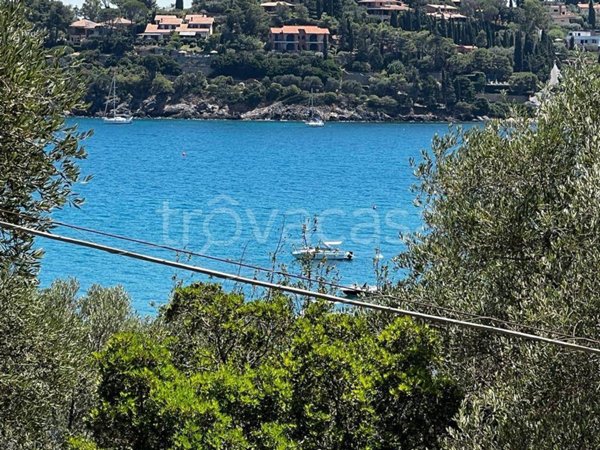 appartamento in vendita a Monte Argentario in zona Porto Santo Stefano