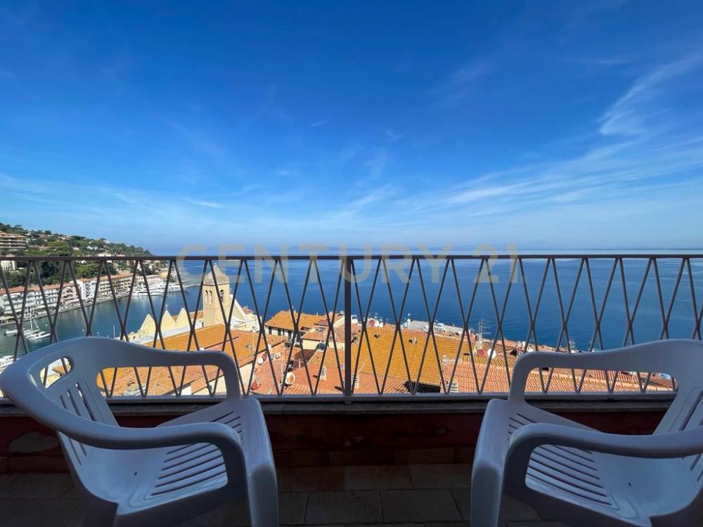 appartamento in vendita a Monte Argentario in zona Porto Santo Stefano