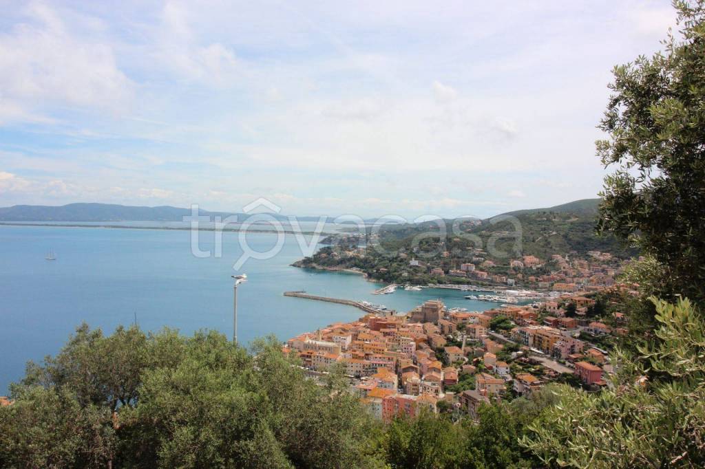 casa indipendente in vendita a Monte Argentario in zona Porto Santo Stefano