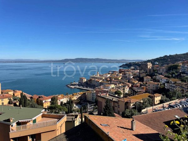 appartamento in vendita a Monte Argentario in zona Porto Santo Stefano