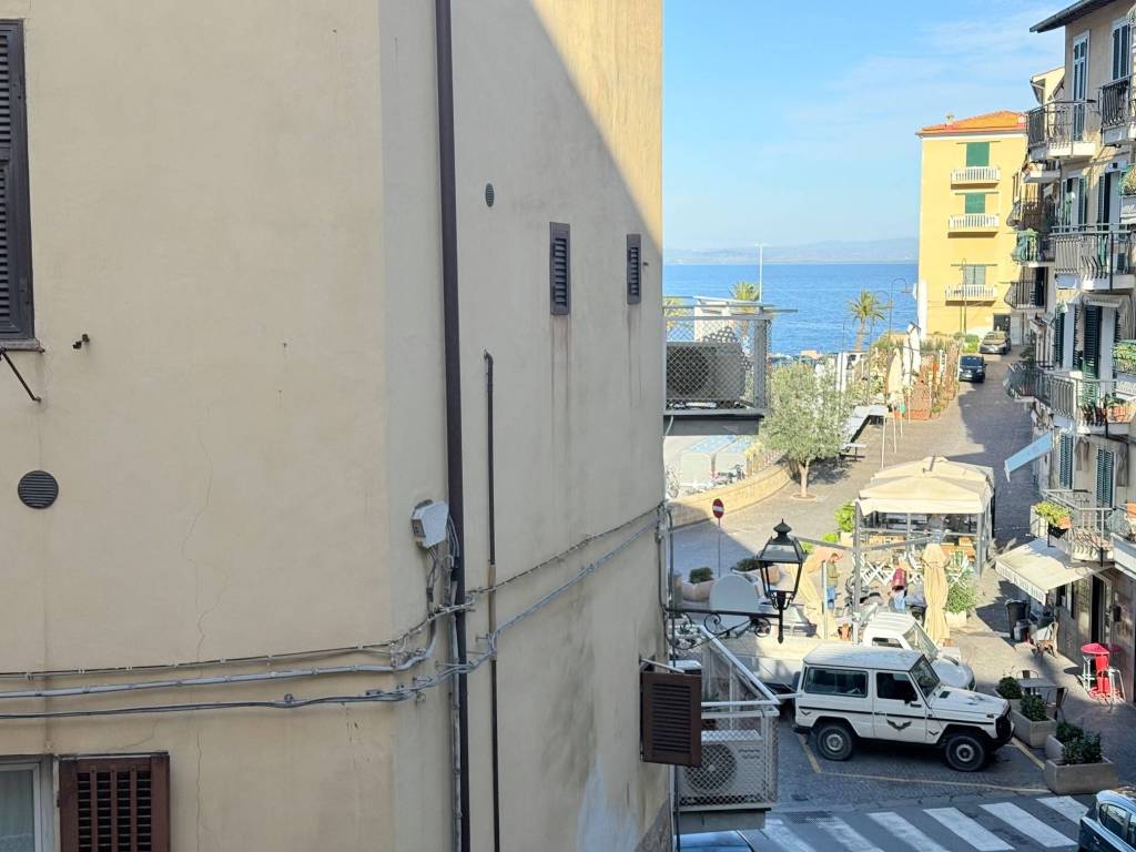 appartamento in vendita a Monte Argentario in zona Porto Santo Stefano