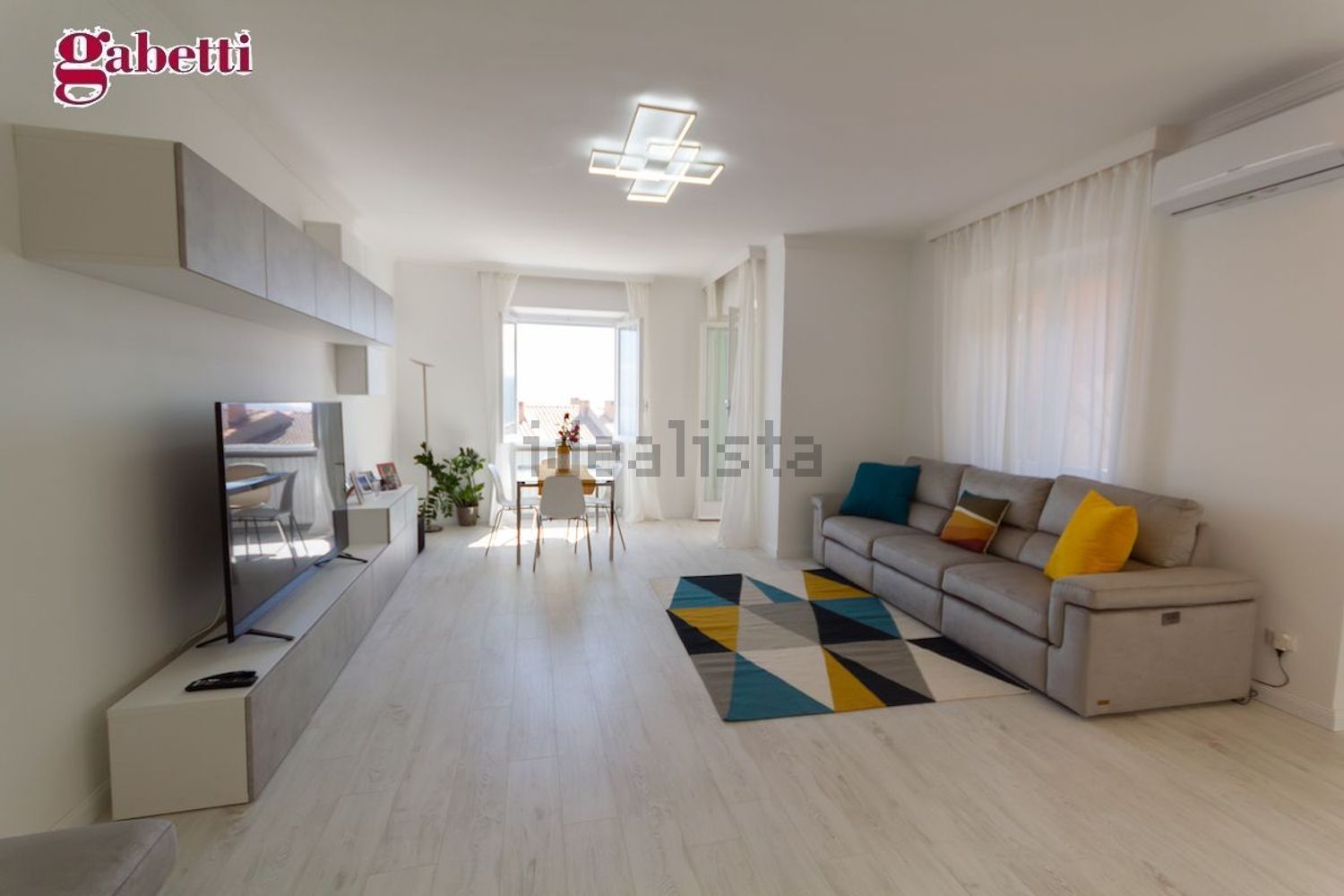 appartamento in vendita a Monte Argentario in zona Porto Santo Stefano