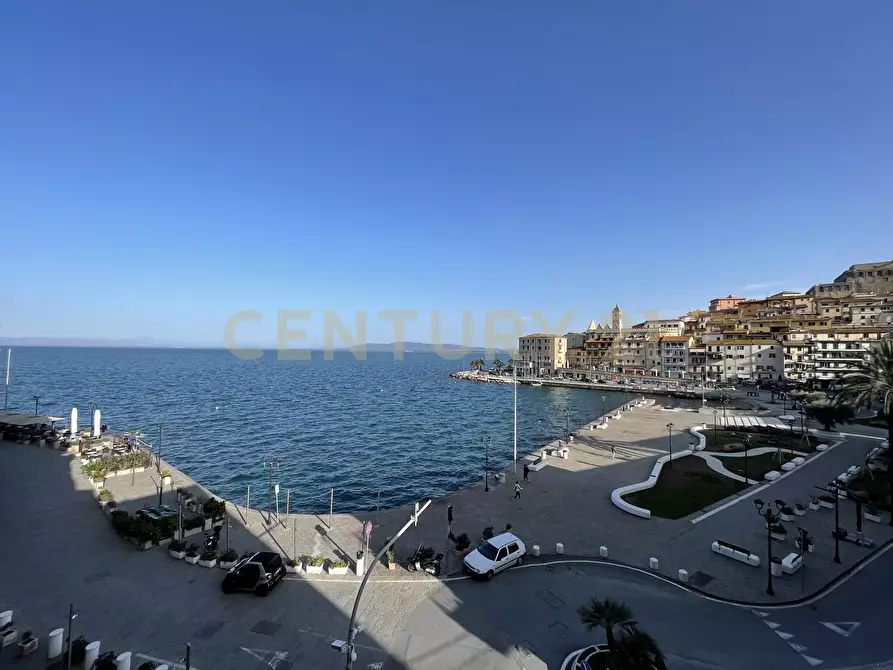 appartamento in vendita a Monte Argentario in zona Porto Santo Stefano