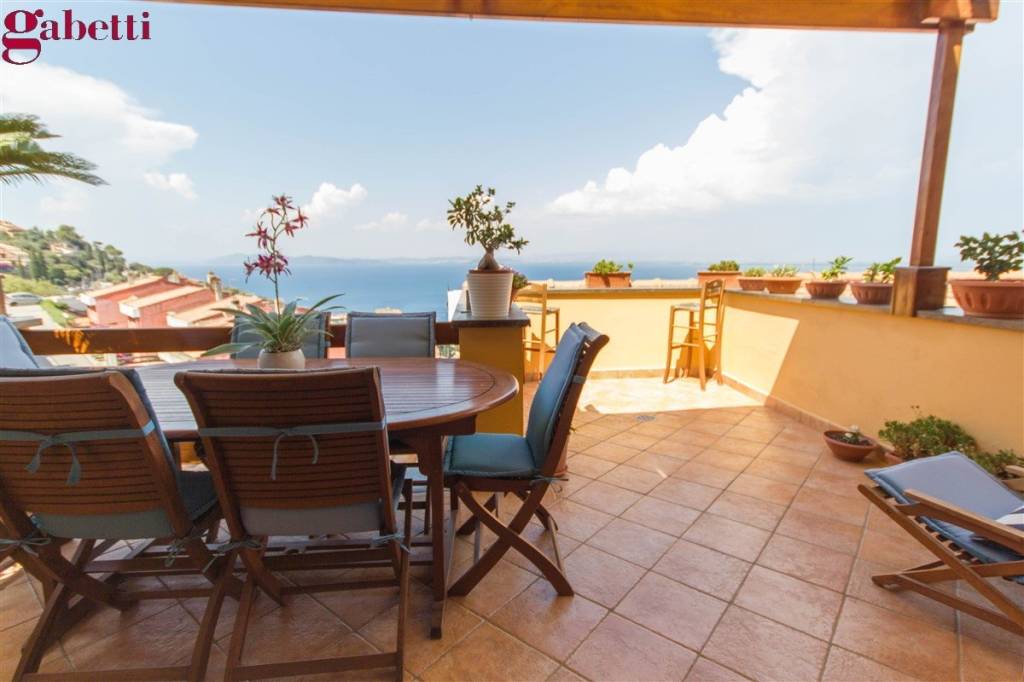 appartamento in vendita a Monte Argentario in zona Porto Santo Stefano