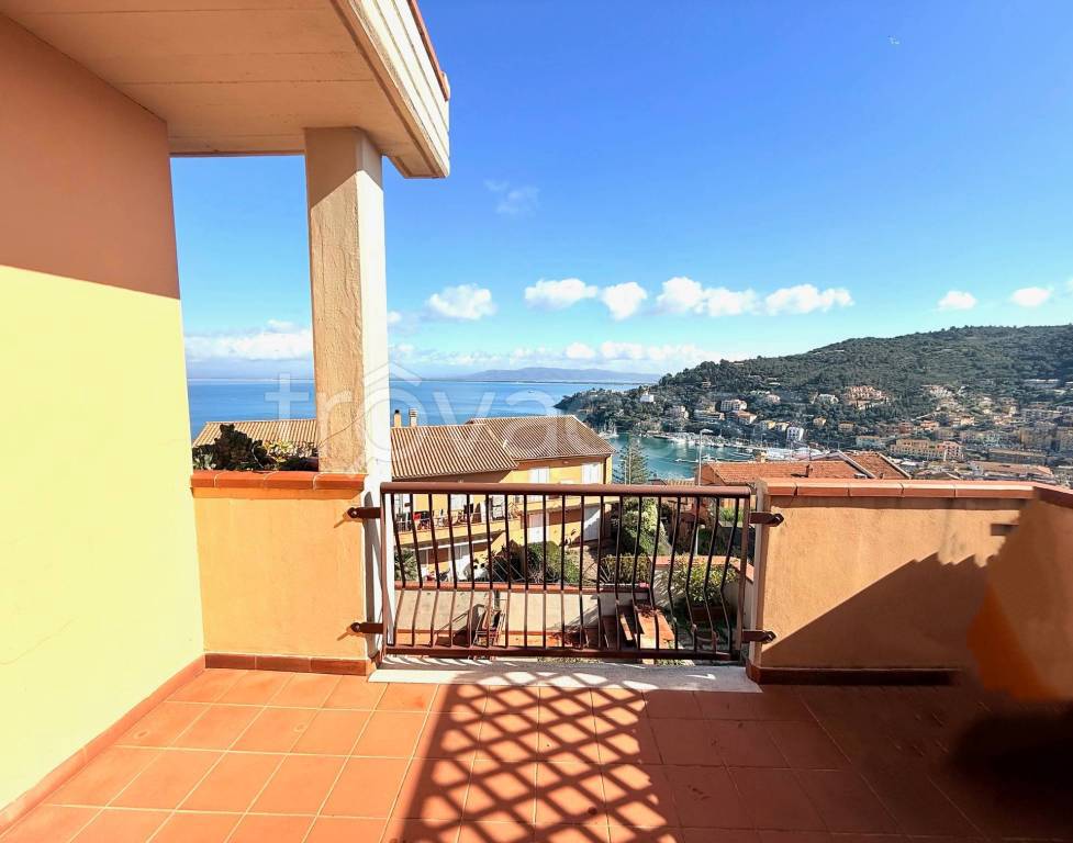 casa indipendente in vendita a Monte Argentario in zona Porto Santo Stefano