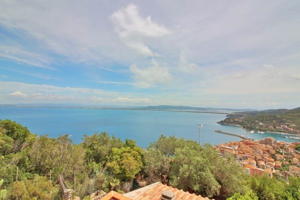 casa indipendente in vendita a Monte Argentario in zona Porto Santo Stefano