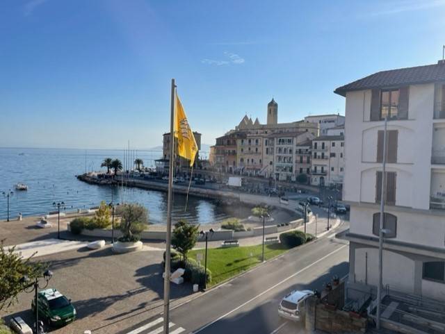 appartamento in vendita a Monte Argentario in zona Porto Santo Stefano