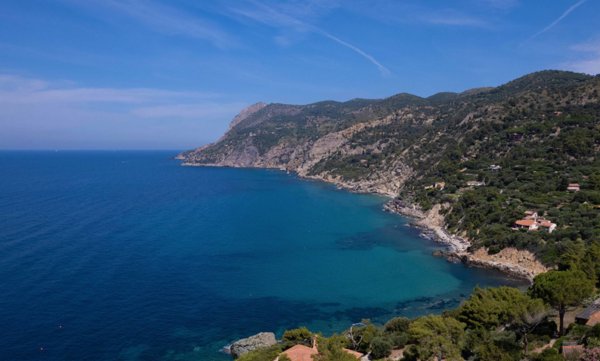 casa indipendente in vendita a Monte Argentario in zona Porto Santo Stefano