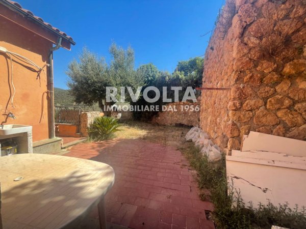 appartamento in vendita a Monte Argentario in zona Porto Santo Stefano