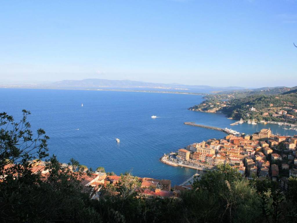 casa indipendente in vendita a Monte Argentario in zona Porto Santo Stefano