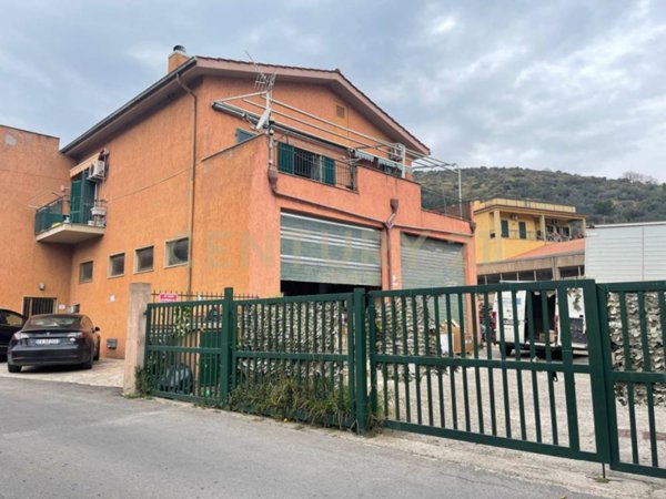 appartamento in vendita a Monte Argentario in zona Porto Santo Stefano