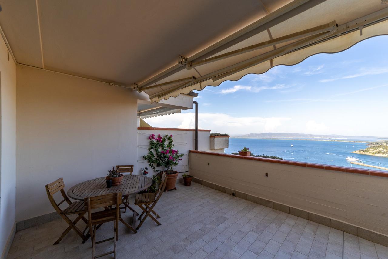 appartamento in vendita a Monte Argentario in zona Porto Santo Stefano