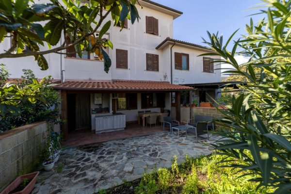 appartamento in vendita a Monte Argentario in zona Porto Ercole