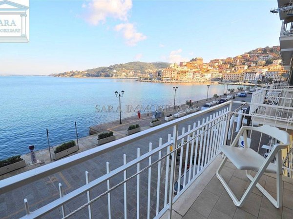 appartamento in vendita a Monte Argentario in zona Porto Santo Stefano
