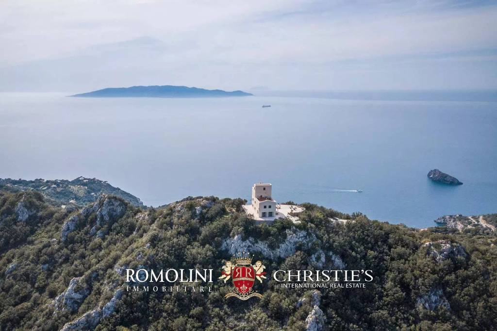 casa indipendente in vendita a Monte Argentario in zona Porto Santo Stefano