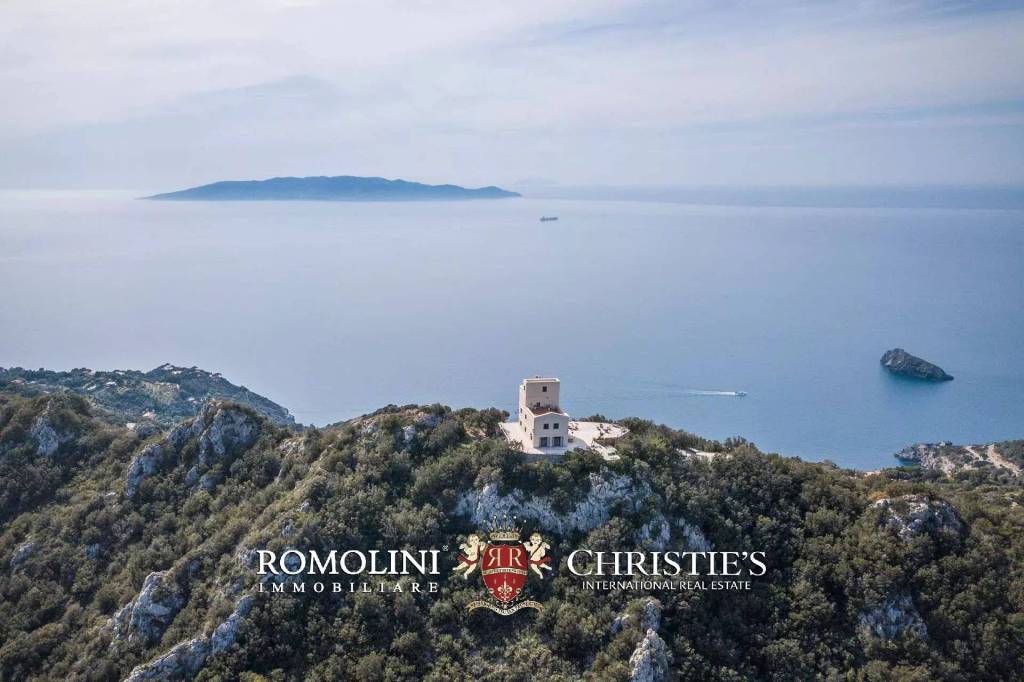casa indipendente in vendita a Monte Argentario in zona Porto Santo Stefano