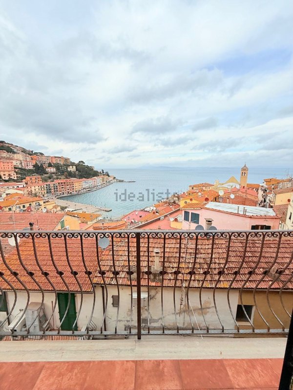 appartamento in vendita a Monte Argentario in zona Porto Santo Stefano