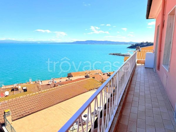 appartamento in vendita a Monte Argentario in zona Porto Santo Stefano