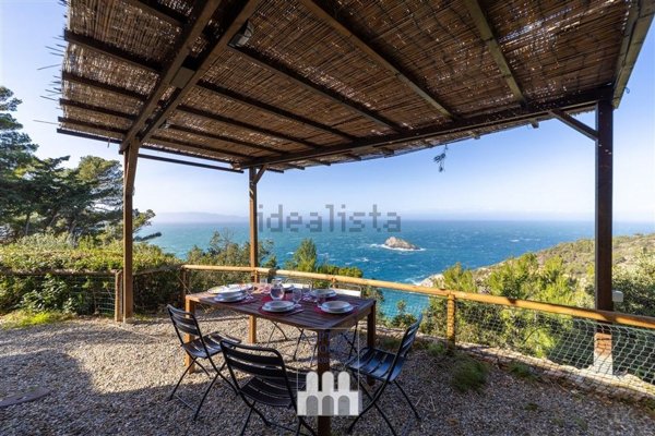 casa indipendente in vendita a Monte Argentario